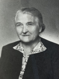 Jaroslava Járková, maternal grandmother of Helena Řezníčková