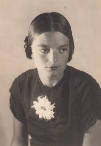 H.-G. Grech's mother
