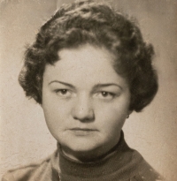 Marie Mühlbergerová in her youth