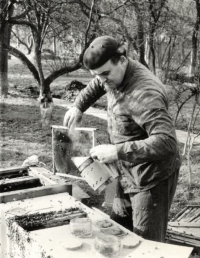 Milan Vybíral as a beekeeper (fumigating)