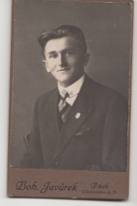 Otec František Švejda v mládí když chodil v Písku do školy