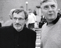 With Miroslav Donutil during Petr Scherhaufer's burial ceremony, 1999