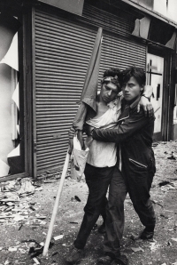 Slavná fotografie Josefa Novotného z 21. sprna 1968