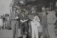 Vlasta Burian (third from right) and Bedřich Macenauer (second from right) during a visit to Pilsen