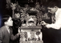 Vladimír a Zdeněk o Vánocích roku 1944 - autor fotografie Ladislav Škvor