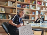 Tomáš Hudec with the student team during the recording for the project The Stories of Our Neighbours