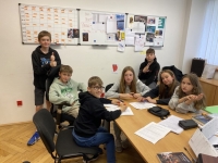 Pupils' team at the radio building
