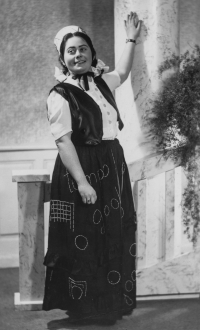 Lizzy in Boskovice in March 1947