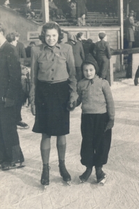 Jarmila Přibylová (right) with cousin, 1947