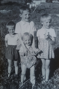 Marie Pešková (right) with siblings in Horní Planá, 1950s/60s