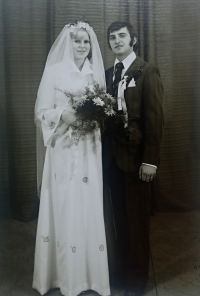The Pešeks' wedding photo
