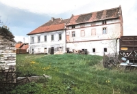 A photo of the Skuhrov mill, to which the Šesták family was forcibly evicted in 1951