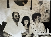 Daughter Kamila with parents of Jana Zítová