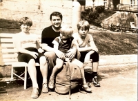 Jiřina Kudličková with her family