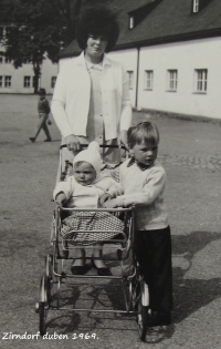 Zirndorf - from Germany from the camp near Nuremberg - wife Jiřina, son Pavel (3 years) and Martin (10 months)