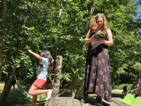 Pavla Fáberová, chairwoman of the Close Neighbour organisation, as a leader at a summer residential camp for children