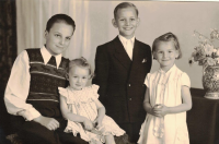 Gerhard (left) with his siblings, 1958