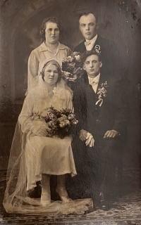 Grandparents' wedding photo