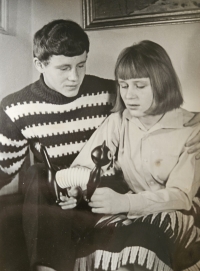 Sourozenci Václav a Anna Šabatovi, 1. polovina 60. let