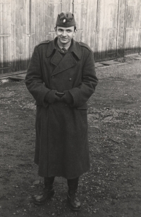 Bohdan Kaminský v průběhu vojenské přípravy na vysoké škole, 70. léta