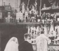 Cutout from Marie Satrapová's wedding photo showing the original layout of the Kačerov nativity scene