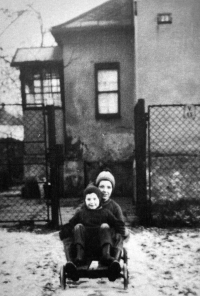 Alan Kubica with his younger brother Jan