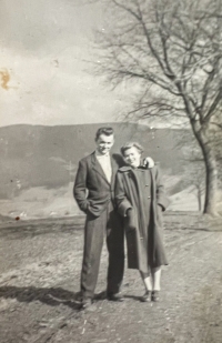 Manželé Hartigovi v Rokytnici nad Jizerou, 60. léta