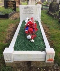 Joint grave of brothers Jan and Karel Kuttelwascher at Brookwood Military Cemetery