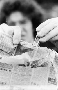 Laundering daily press, 1979