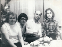 Jiří Plieštik with his parents and brother, ca. 1976