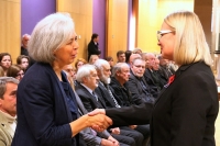 Anna Fassati receiving the 3rd Resistance Award from the Minister of Defence, 2022
