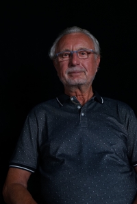 Karel Škarka in the Memory of Nations studio in Hradec Králové in 2025