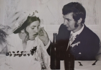 Ivana Jůnová and Jiří Bušek, wedding, 6 July 1974, Aš