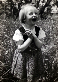 Little Brunhilde (1943)