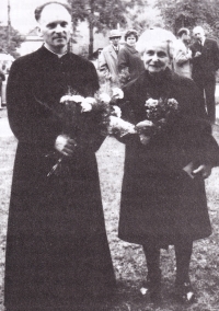 Miloslav Frank s maminkou (r. 1969)