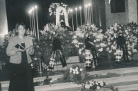 Marcela Papežová as a speaker at the crematorium, Prague Strašnice, 1985