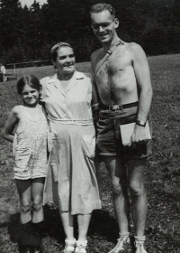 Růžena Hajnová with her mother and brother Mirek