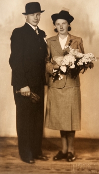 Parents Václav Domin's and Alžběta Dominová's wedding, 1940