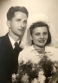 The sister and brother-in-law who visited the imprisoned Josef Bartík Sr.