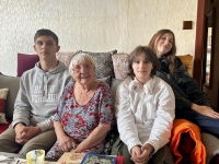 Witness and children during the filming of Our Neighbours' Stories project