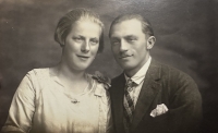 Wedding photo of parents