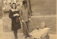 With parents, 1945