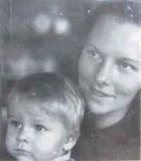 Martin Chovan s mamou