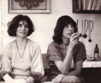 Václava Císařovská with Dobruška Brichtová, 1984