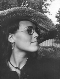 Photographs from Renata Bretová's exhibition and happening in Malechov, 20 August 1983