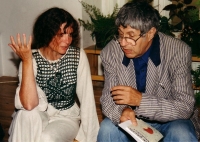 Václava Císařovská with Ivan Klíma at the opening of the PEN Club, 2001