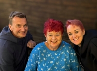 Kateřina Deetlefsová with her son Petr and his wife, 1920s