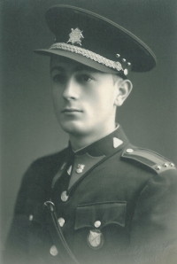 The father of the witness, Karel Škarka, in uniform, with the rank of sergeant