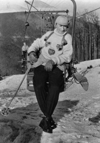 Ladislav Dvořák at the ski training of the Chomutov eleven-year school in 1959