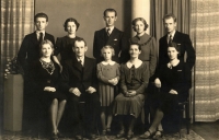 Mother's parents and siblings (the youngest in the middle)